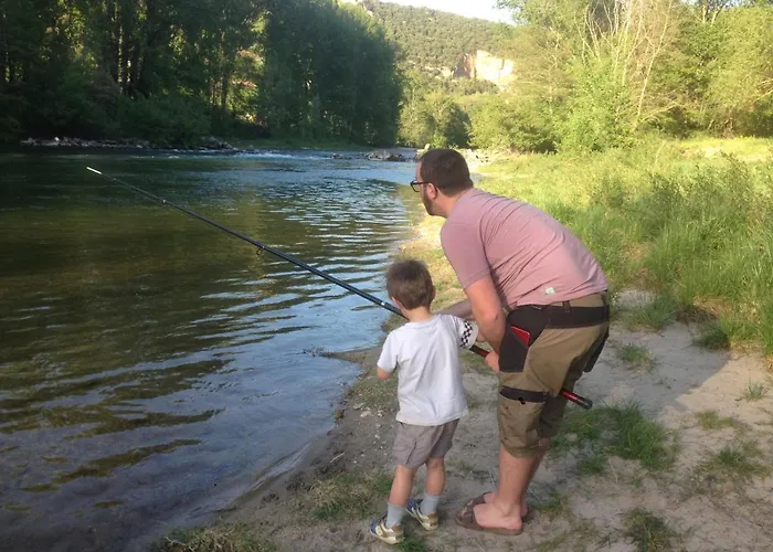 La Cerise Qui Rit La Cresse