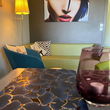 Holiday home Gite La Cerise Qui Rit La Cresse