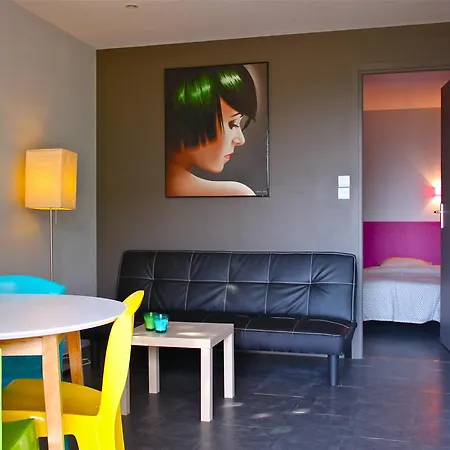 Holiday home Gite La Cerise Qui Rit La Cresse